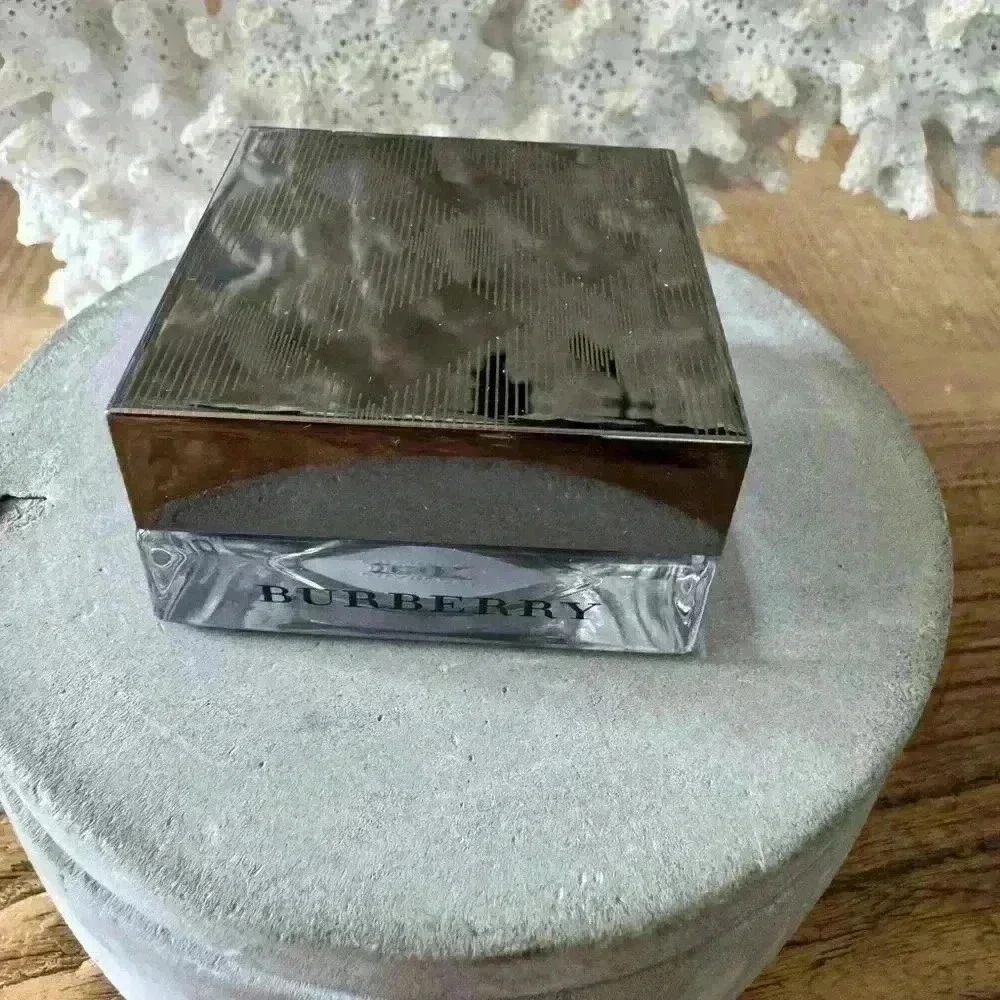 Burberry Eye Colour Crème ~ Charcoal (114) ~ NEW in box!